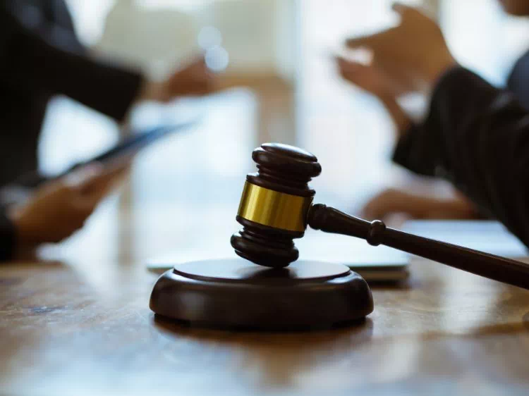 rozmowa dwóch osób